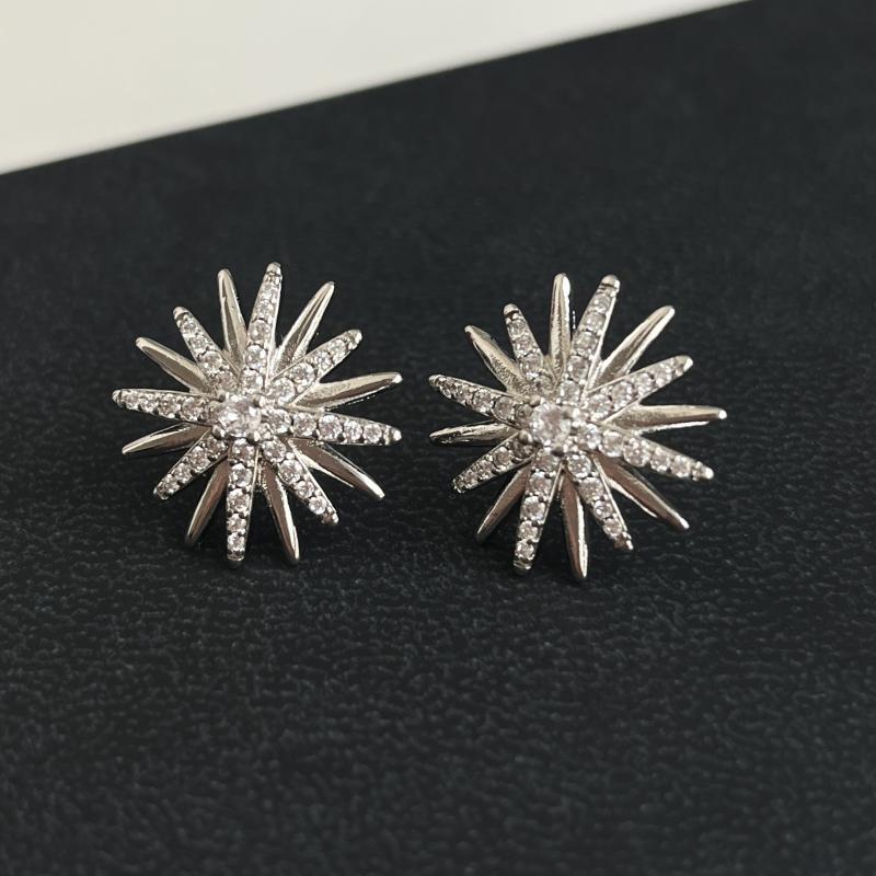 David Yurman Gold Hook Twisted Wire Buckle Earrings in Sterling Silver With 14K Yellow Plated